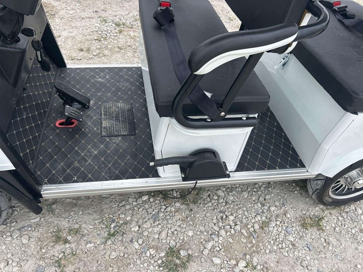 unused-2025-electric-cart-image-13