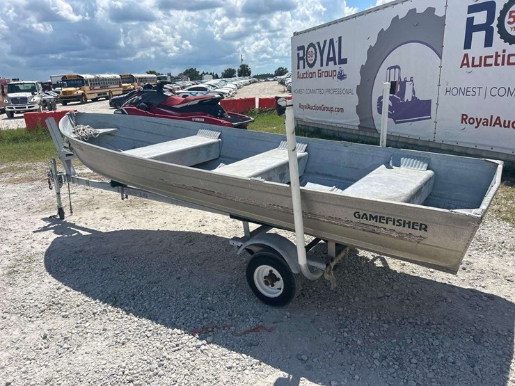 1989-14ft.-gamefisher-aluminum-jon-boat-with-trailer-image-4