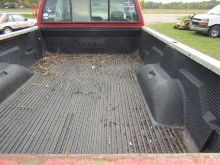 1996-dodge-ram-2500-image-9