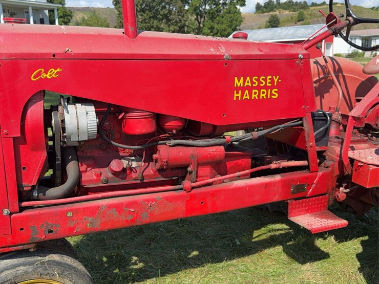 massey-harris-colt-image-43