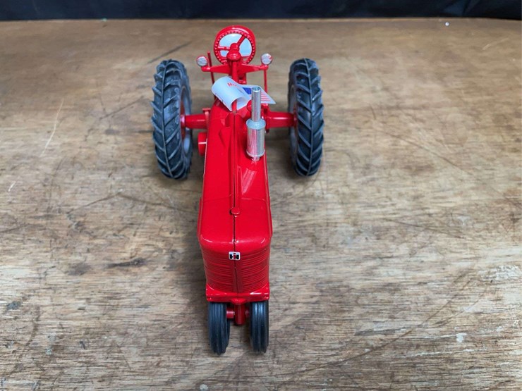 1/16-farmall-super-m-ta-nib-sm-image-11