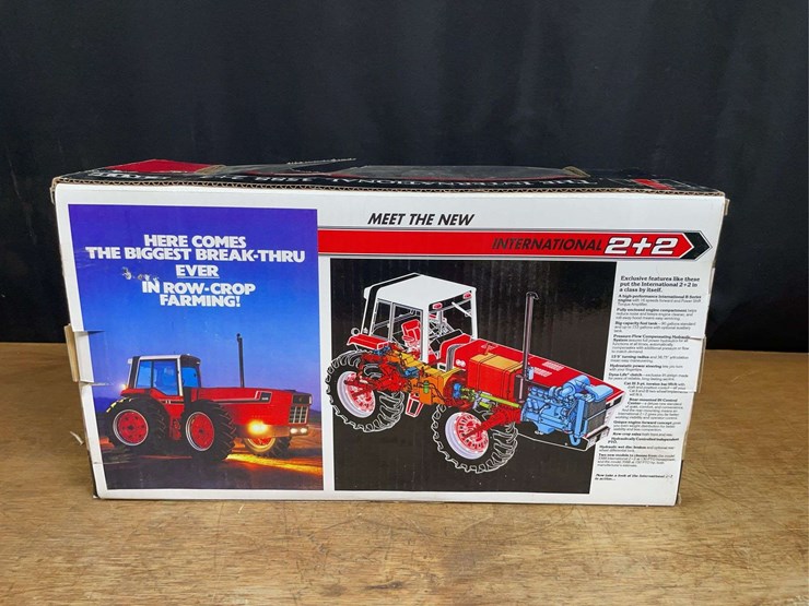 1/16-ih-3588-precision-key-nib-ertl-image-7