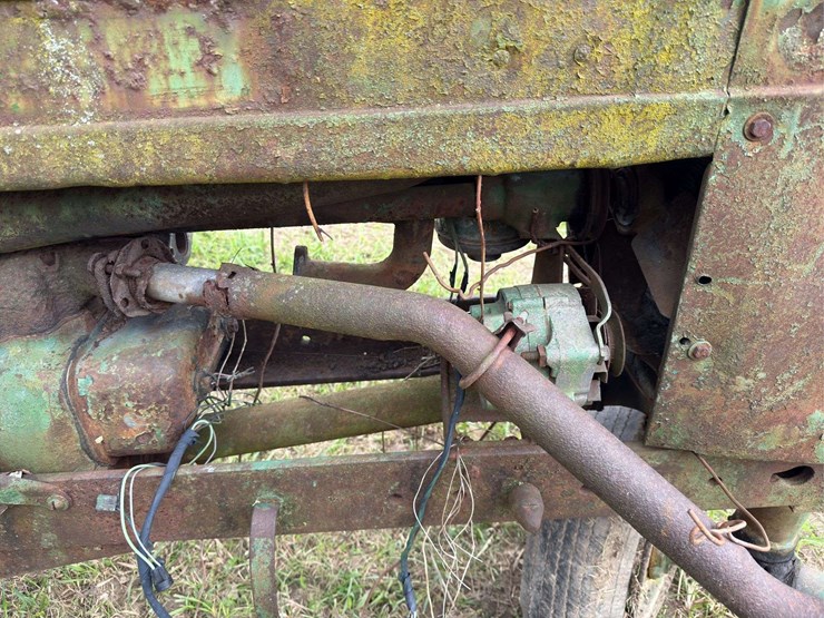 john-deere-model-b-image-12