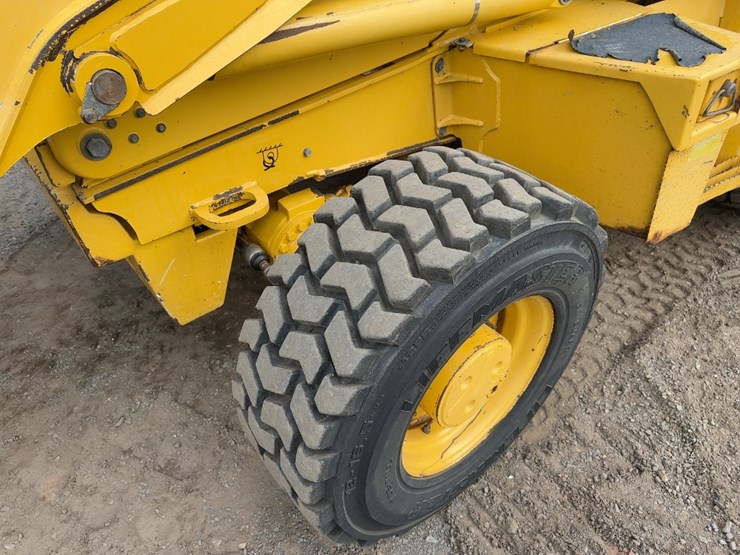 2006-deere-310g-image-16