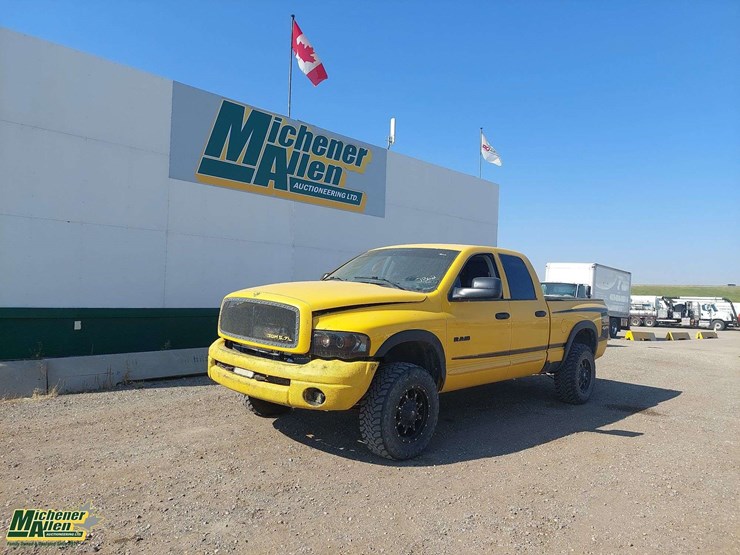 2005-dodge-ram-1500-image-1