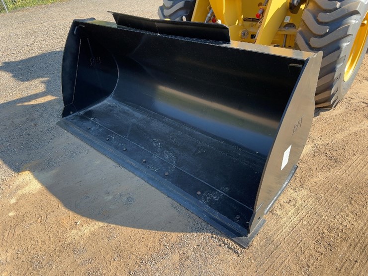 2020-caterpillar-910m-image-9