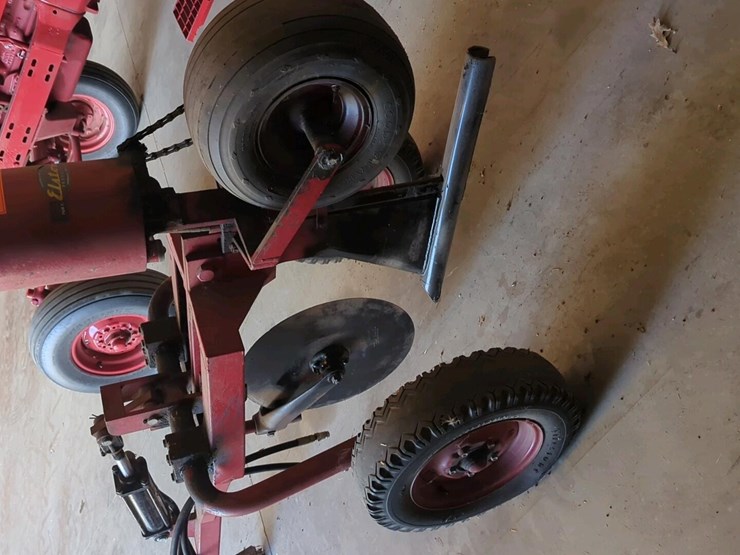 elston-gopher-poison-plow-image-3