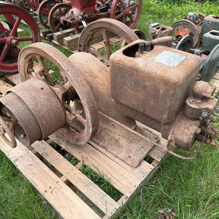 MCCORMICK M