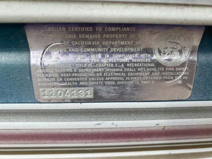 1992-layton-model-2000,bumper-pull-camper,2-doors-image-85