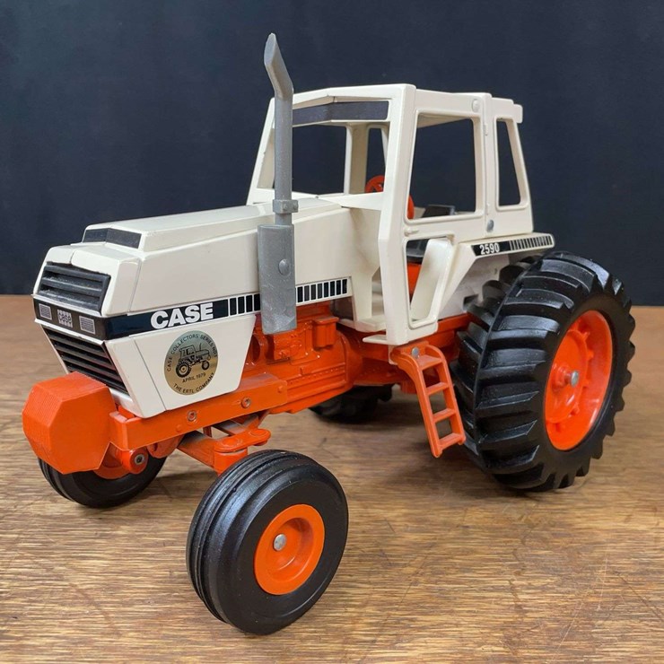 1/16 Case 2590 Collector Ertl