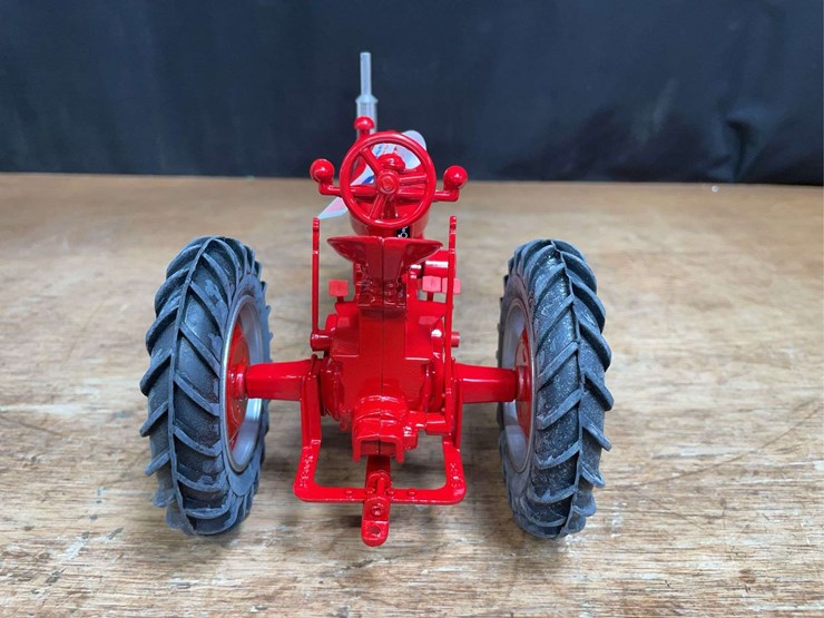 1/16-farmall-super-m-ta-nib-sm-image-5