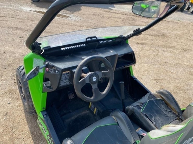 2014-arctic-cat-700-image-16