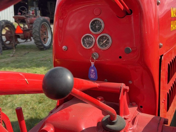 massey-ferguson-101-image-42