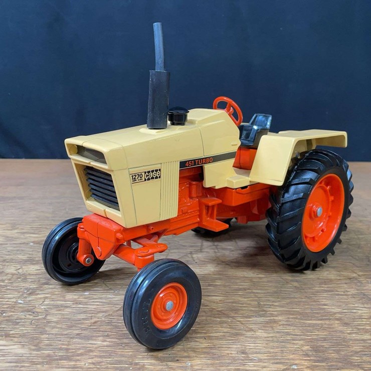 1/16 Case 1270 Ertl