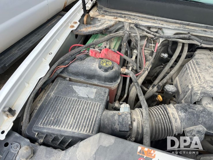 2012-gmc-3500hd-image-52