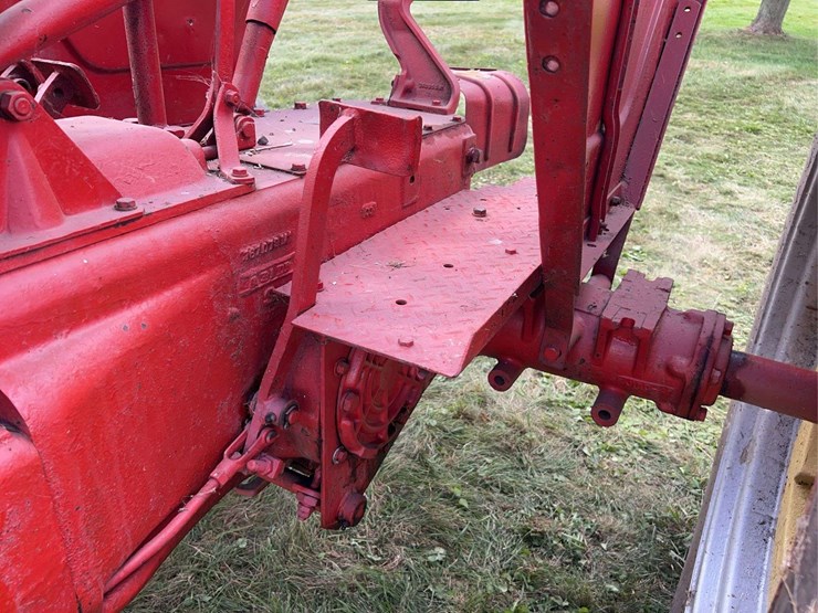 massey-ferguson-33-image-47