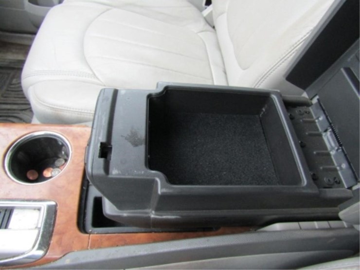 2010-buick-enclave-cxl-image-31