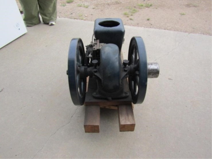 fairbanks-morse-1-1/2hp-stationary-engine,-image-10