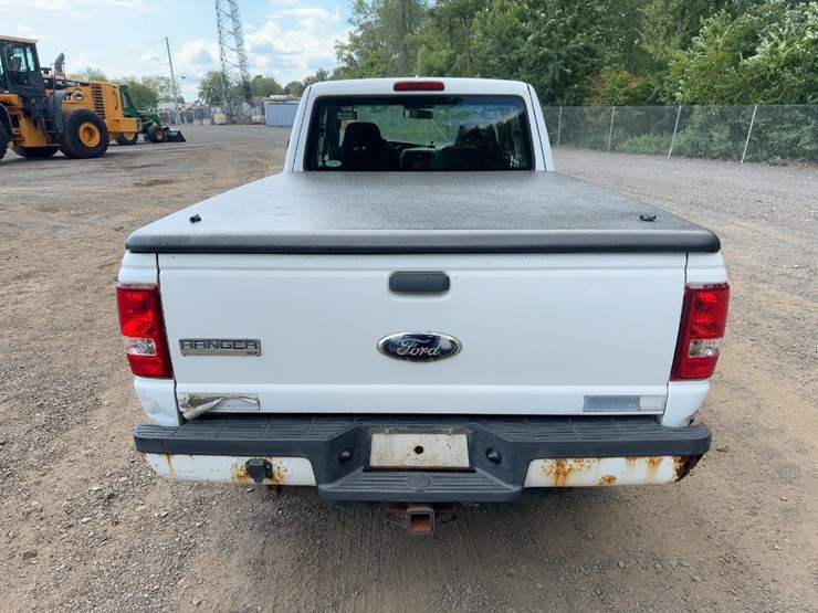2009-ford-ranger-xlt-image-4
