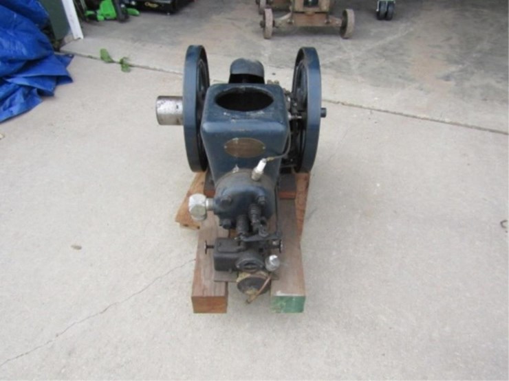 fairbanks-morse-1-1/2hp-stationary-engine,-image-2