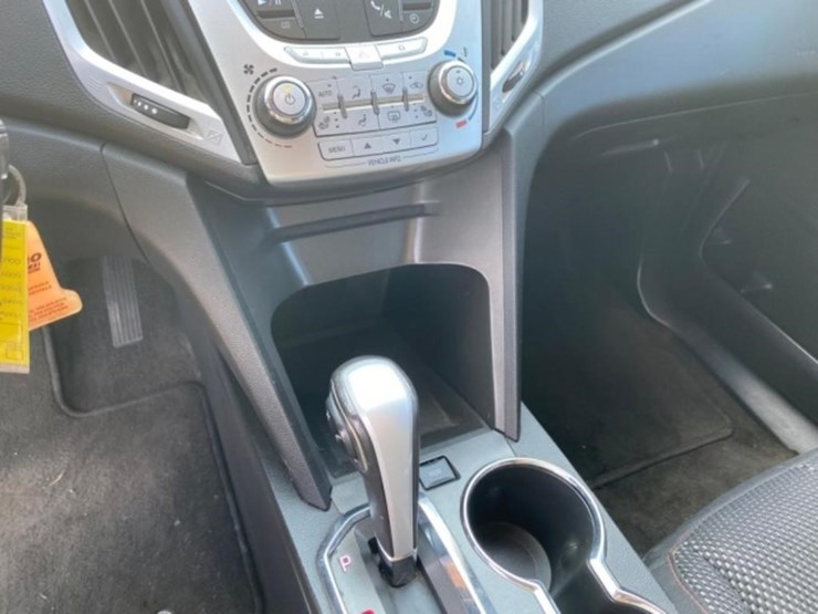 2010-gmc-terrain-sle-image-36