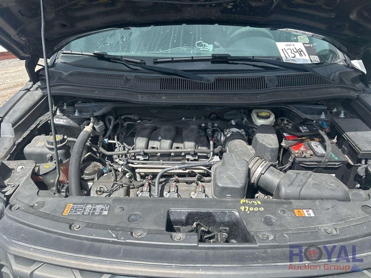2016-ford-explorer-image-5
