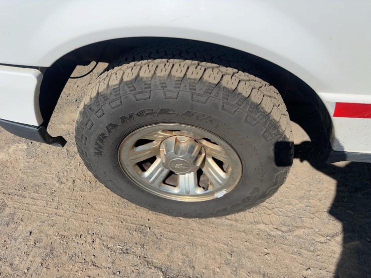 2009-ford-ranger-xlt-image-10