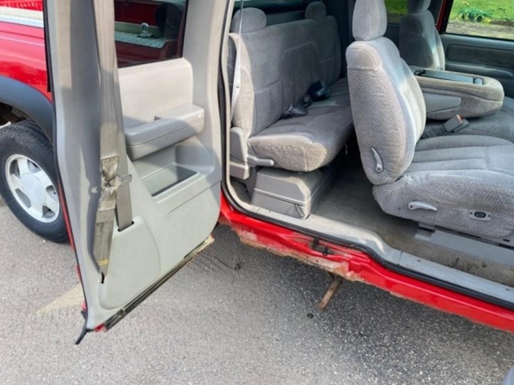 1997-chevy-silverado-1500-5.7l-v8,-auto,-ext.-cab-image-39