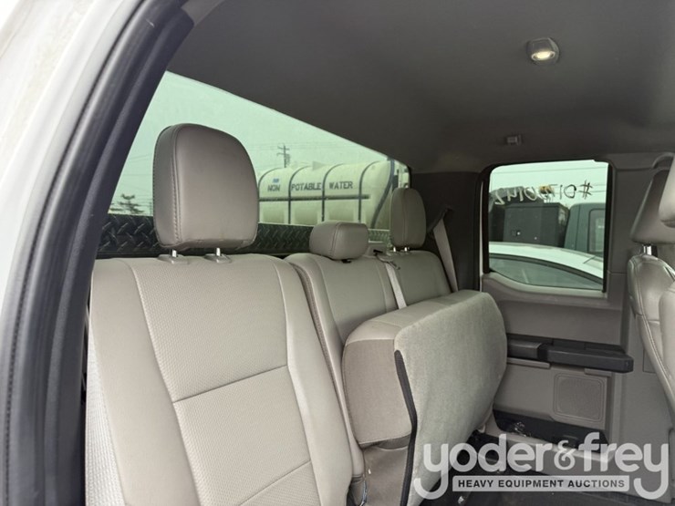 2020-ford-f150-image-27
