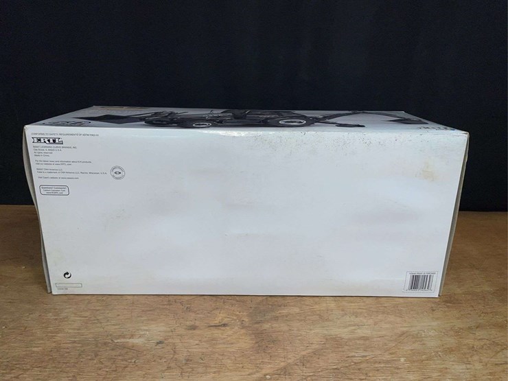 1/16-case-580-super-m-backhoe-2007-50th-anniversary-black-nib-ertl-image-16