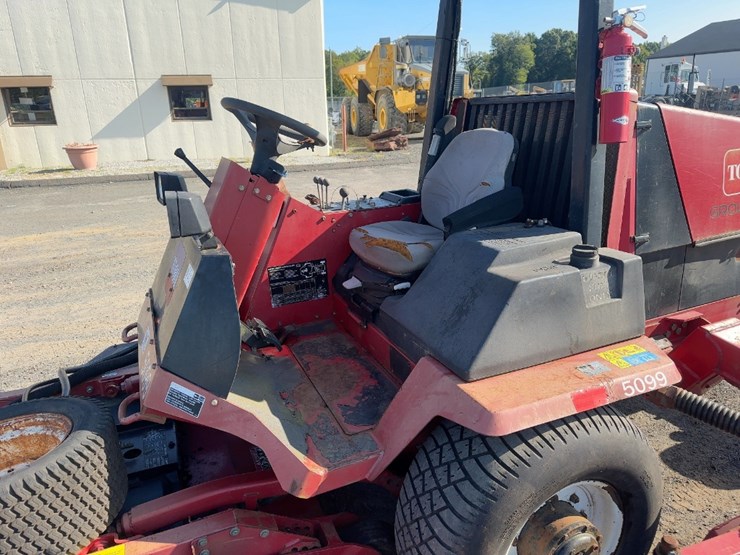 2007-toro-groundsmaster-580d-image-19