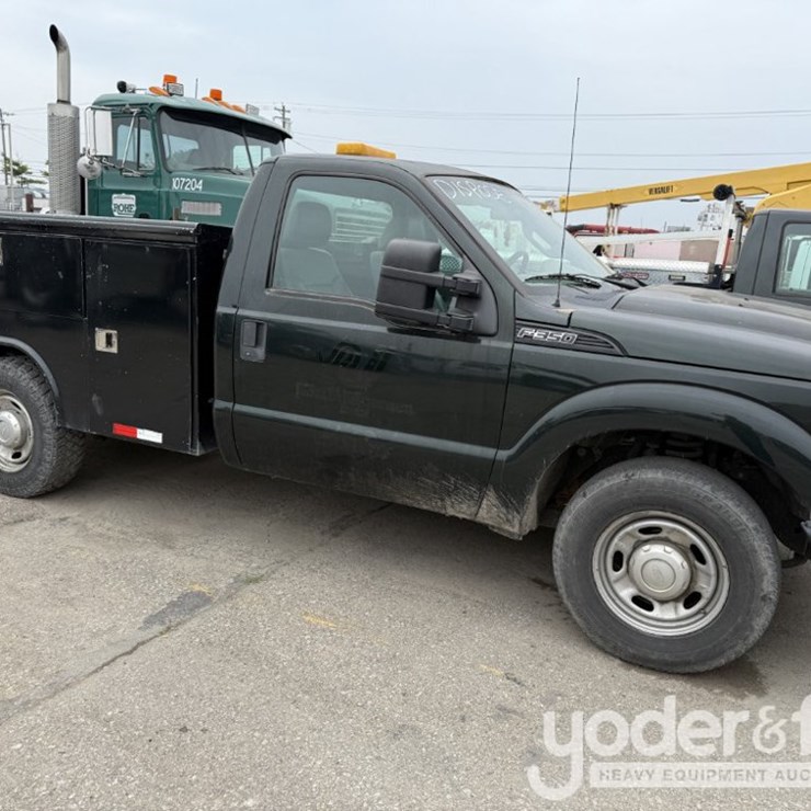2016 FORD F350 XL