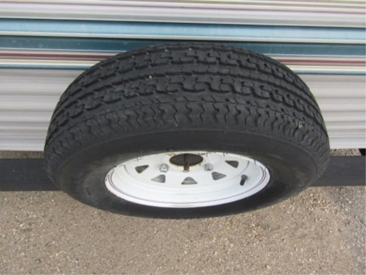 1992-layton-model-2000,bumper-pull-camper,2-doors-image-7