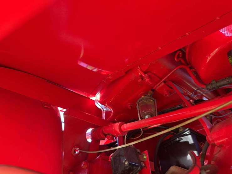 massey-ferguson-44-image-43