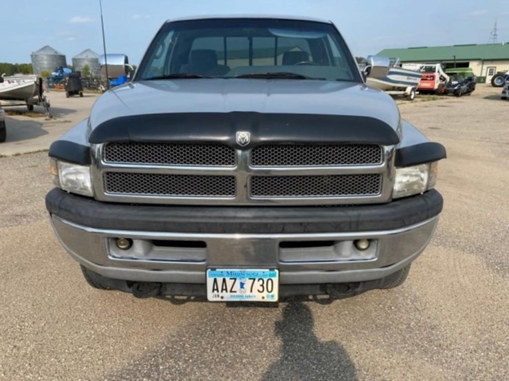 1997-dodge-ram-1500-laramie-slt-image-2