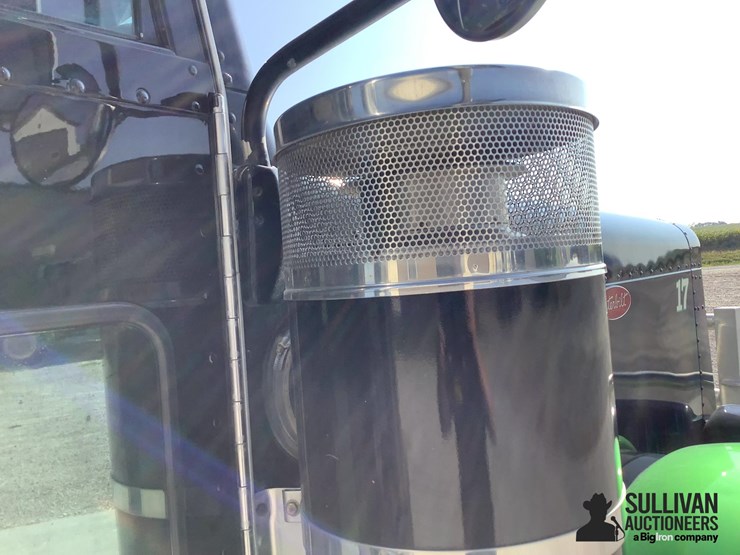 2006-peterbilt-379-image-16