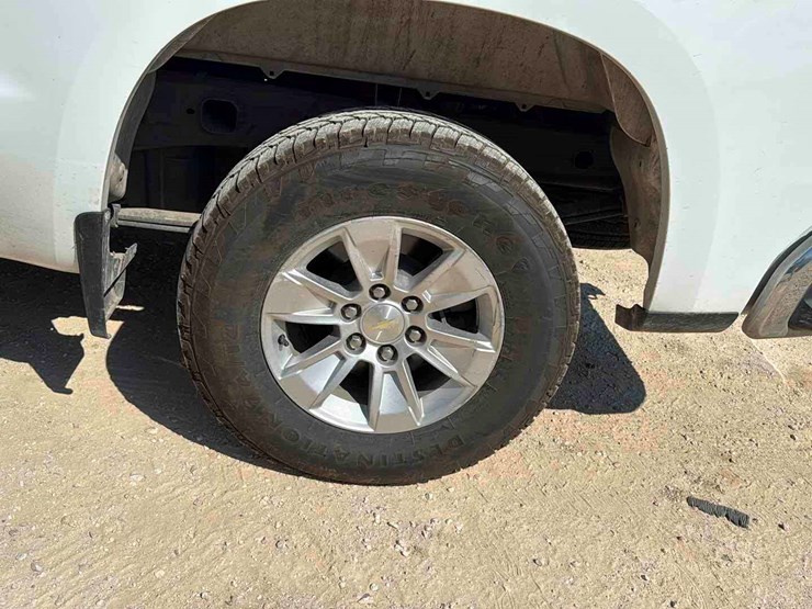 2020-chevrolet-silverado-image-14