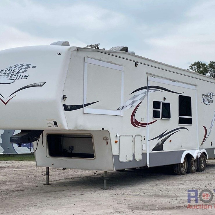 2006 Victory Lane 36SRV 39FT Tri-Axle 5th Wheel Toy Hauler Travel Trailer