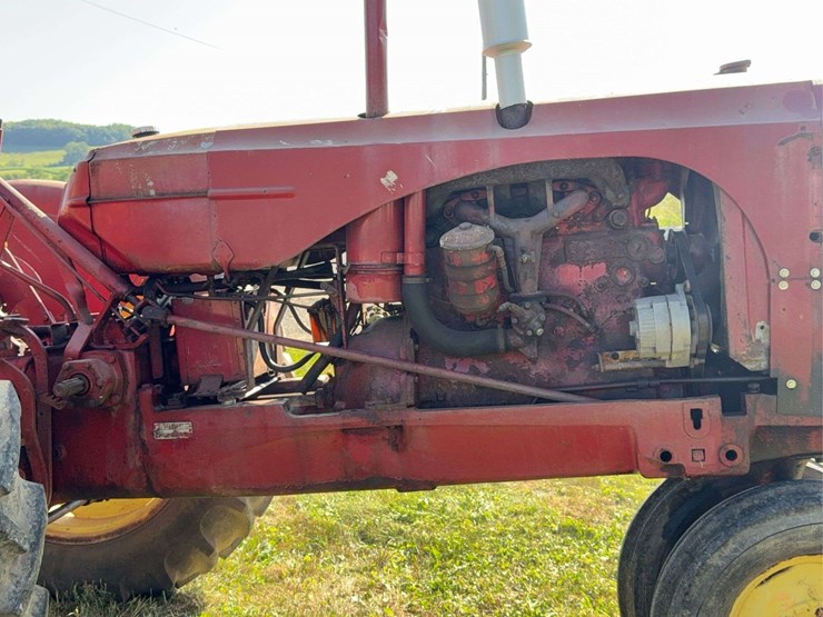 massey-ferguson-44-image-41