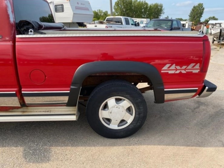 1997-chevy-silverado-1500-5.7l-v8,-auto,-ext.-cab-image-9