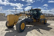 2018 DEERE 872GP