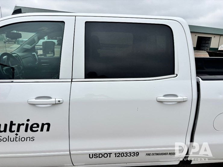 2017-gmc-sierra-2500hd-image-27
