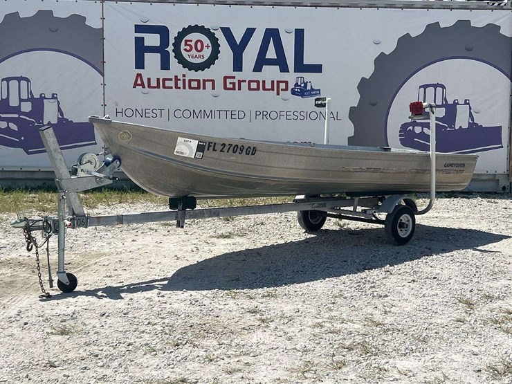 1989-14ft.-gamefisher-aluminum-jon-boat-with-trailer-image-1