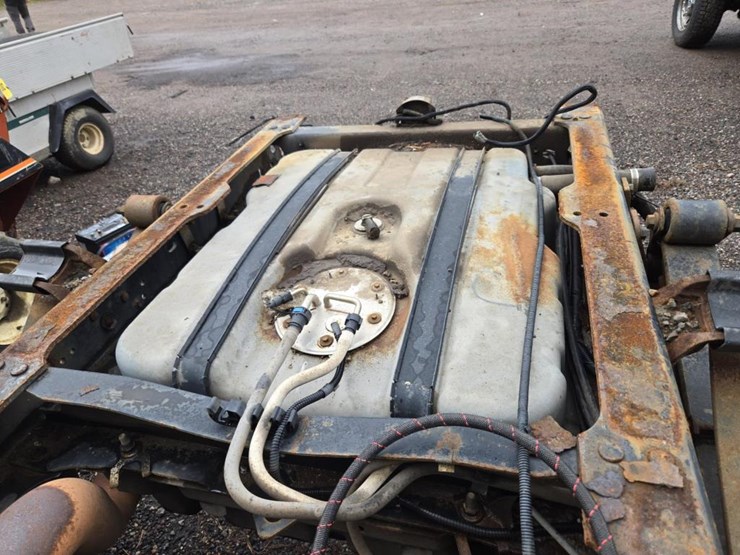 2010-ford-f550-image-26