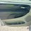 2016-chrysler-town-&-country-image-10
