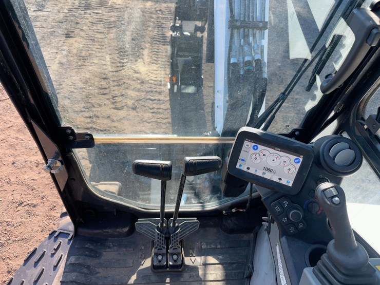 2021-bobcat-e42-image-31