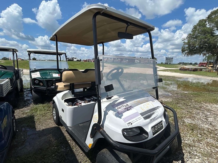 e-z-go-freedom-txt-electric-cart-image-2