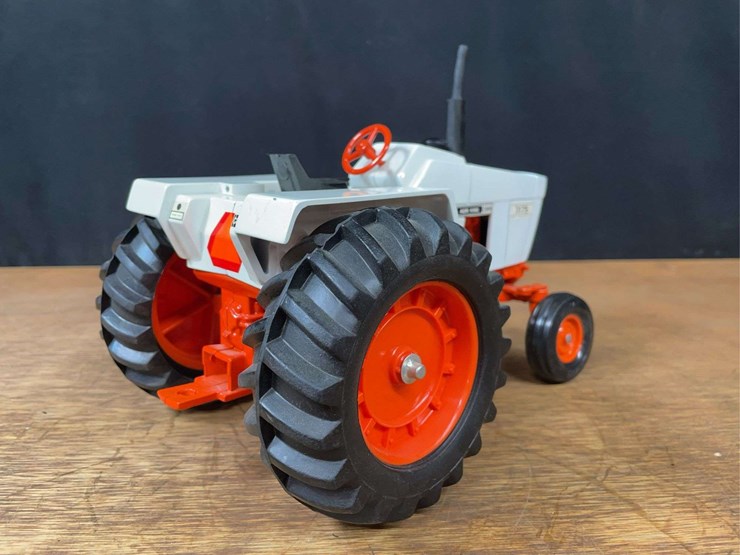 1/16-case-1175-ertl-image-6