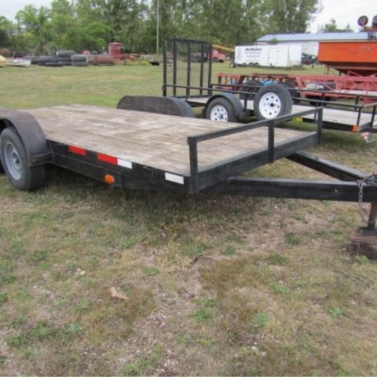 1998 80 1/2in. x 16ft. Tandem Axle Trailer, Ramps,