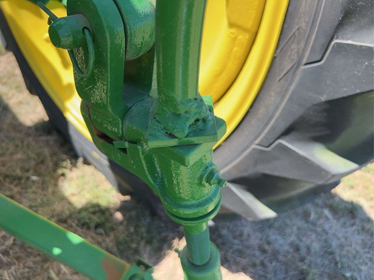 john-deere-model-b-image-37
